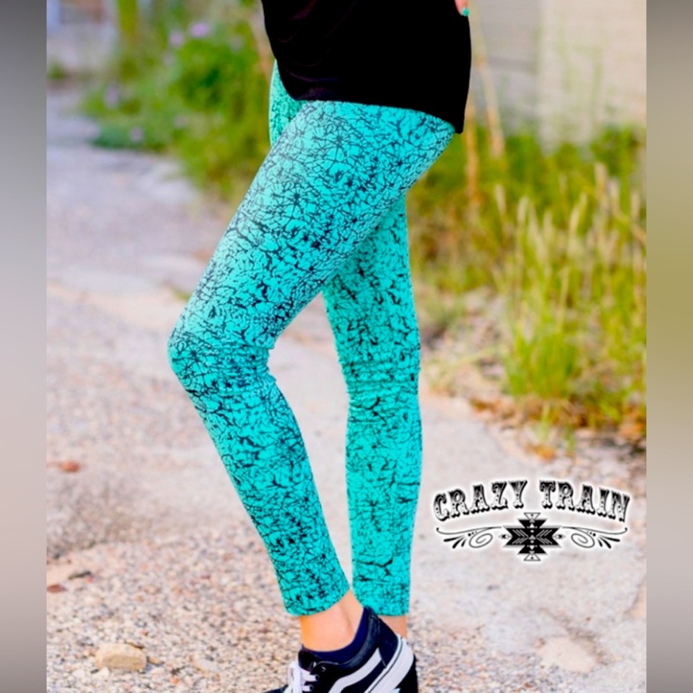 Crazy Train Lakota Leggings💙